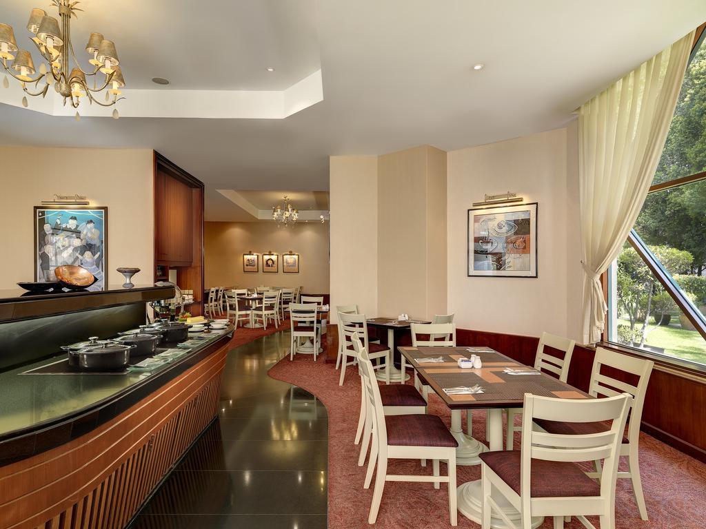 أجنحة أمباسادور رو الفندقية من لانسون بليس أخرى