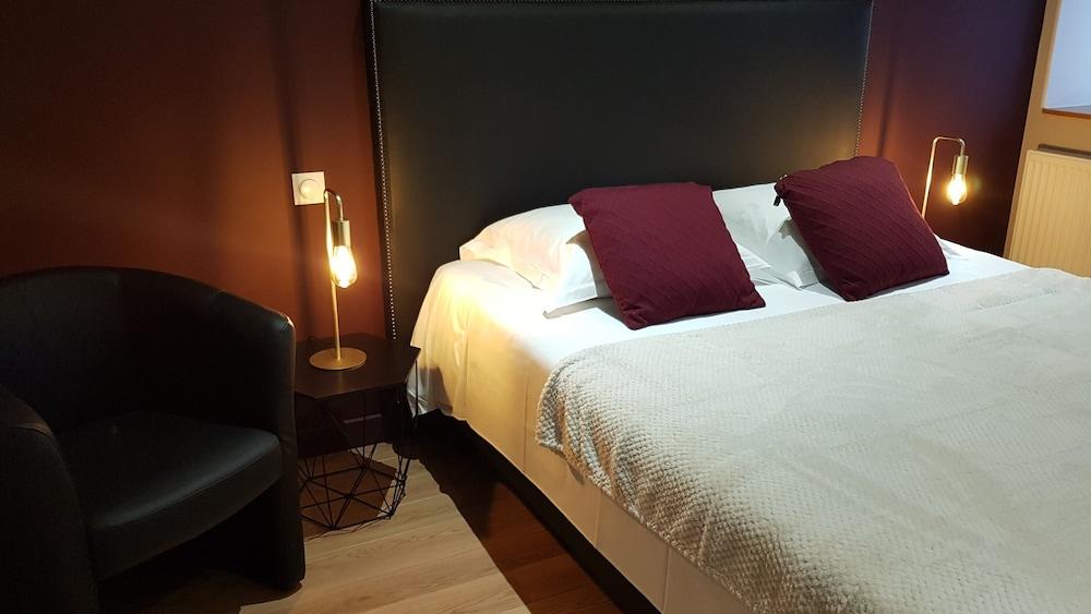 Le Beaugency Room