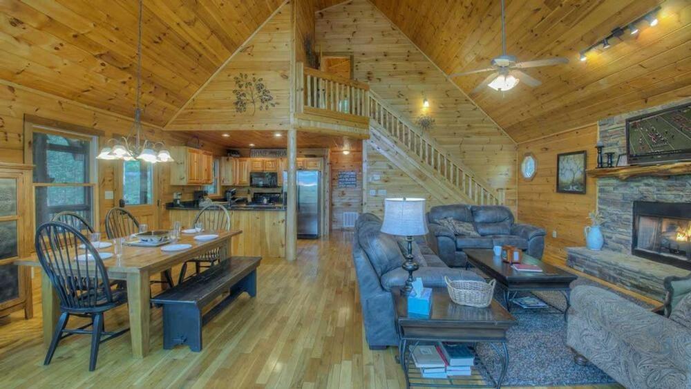 Sunset Pointe by Escape to Blue Ridge Interior