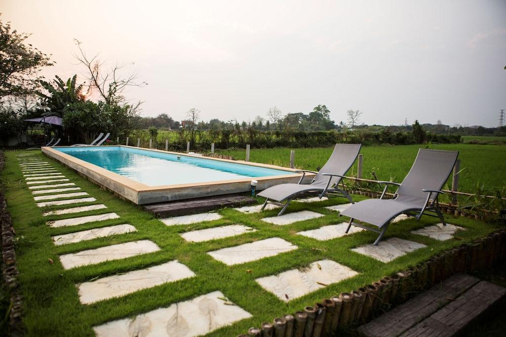 Nirvana Chiang Mai Outdoor Pool