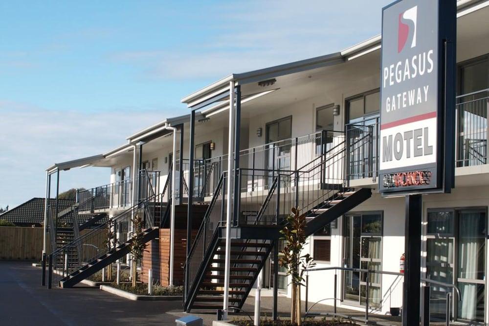 بيجاسوس جيتاواي موتلز آند أبارتمنتس المنطقة الخارجية