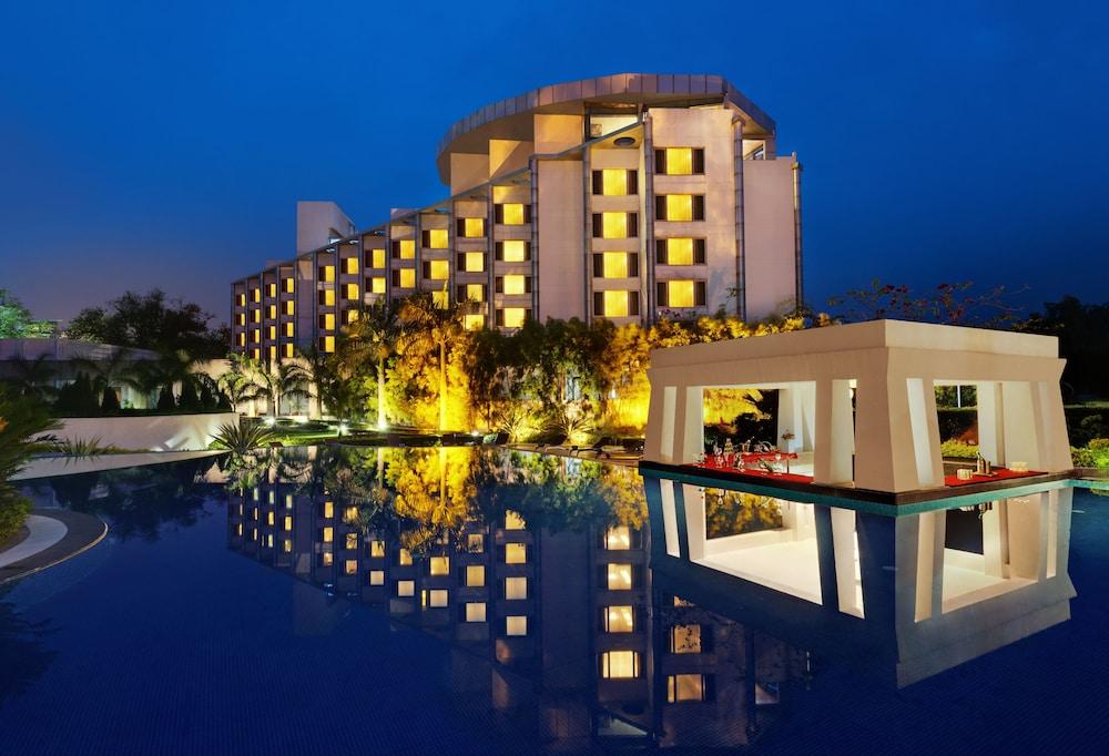 Ramada Plaza by Wyndham JHV Varanasi Exterior