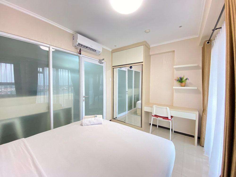Brand New Lux and Glam 1BR Gateway Pasteur Apartment Interior