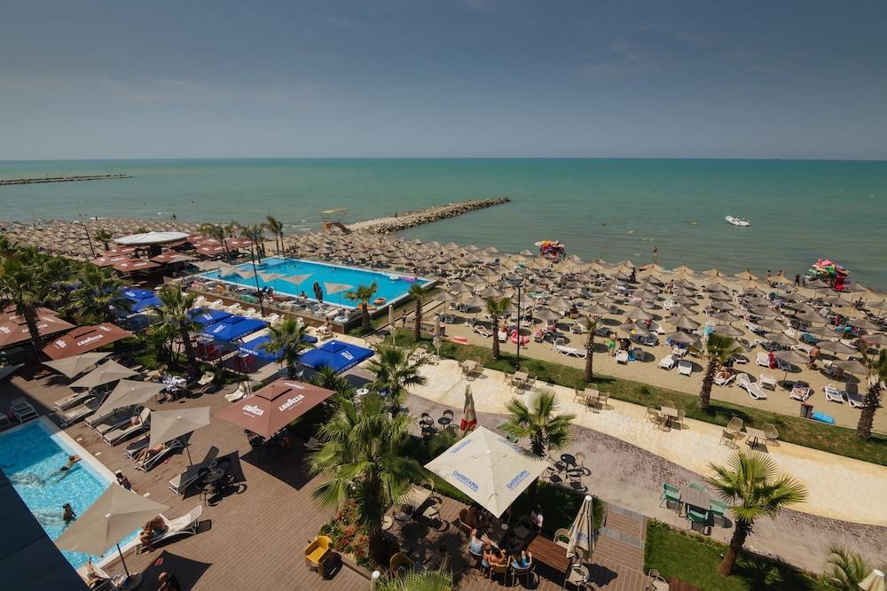 بريليانت هوتل آند سبا منظر من الجو