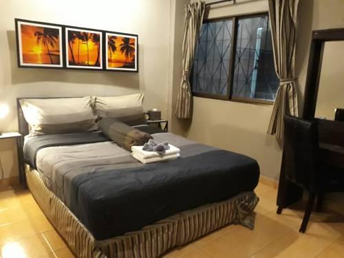 ذا جولف كلوب باتايا أخرى