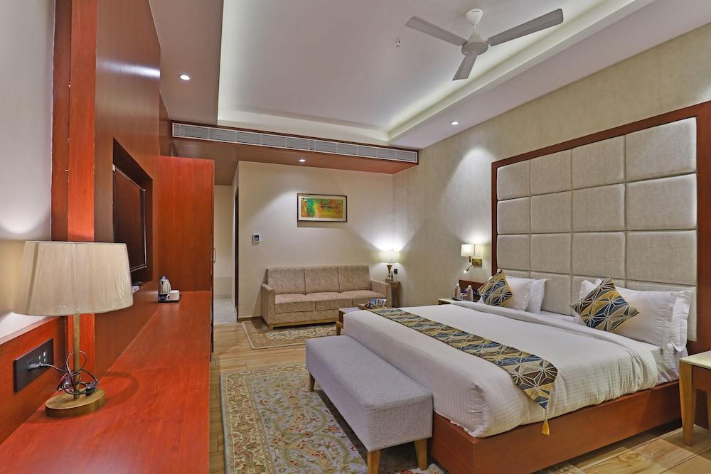 The Square Somnath Room