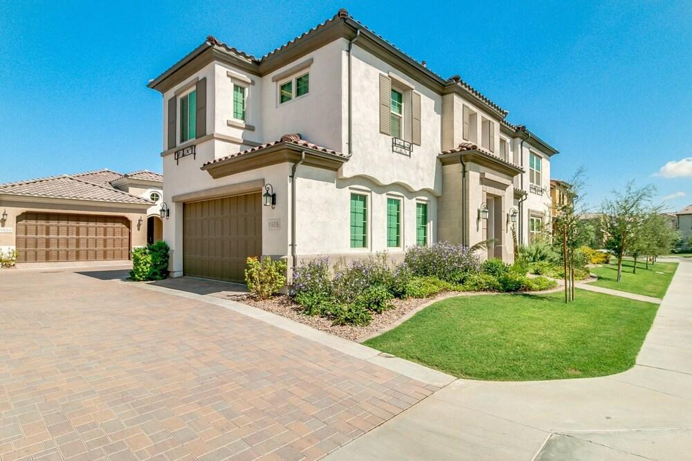 Modern Home in Beautiful Community With Large Pool! by Redawning Exterior