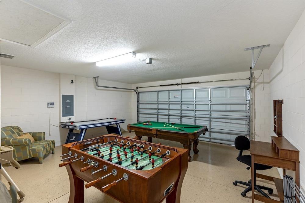 Stunning 4 bed Villa With South Facing Pool and spa With no Immediate Rear Neighbours - 376 Game Room