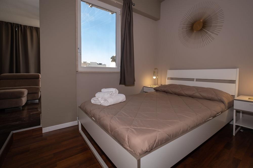 CconfortHotels R&B Cavour Room