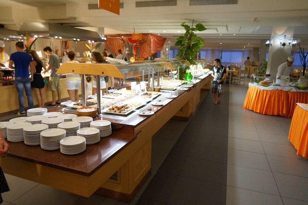 هوتل تروبيكانا كلوب آند سبا بوفيه