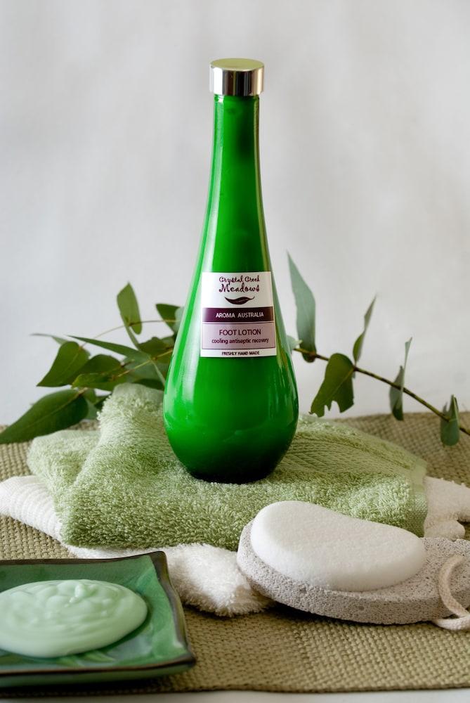 كريستال كريك ميدوز لاكشري كوتيدجيز نادي صحي