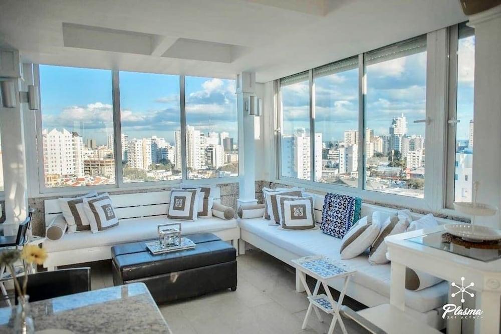 2BR Apt Naco at Torre Kensington by ASVR Featured Image