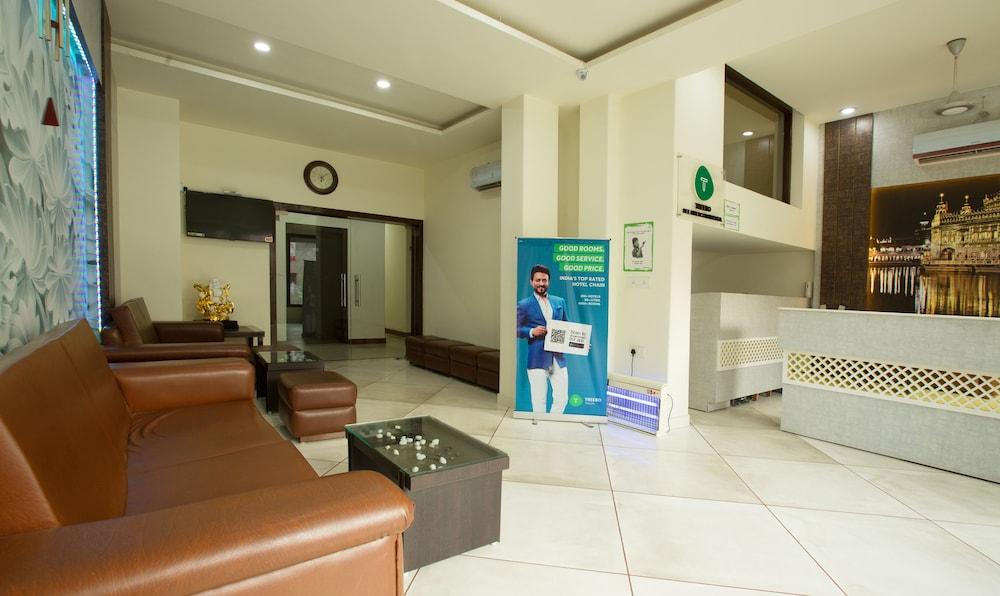 Treebo Dee Intercontinental Amritsar Lobby