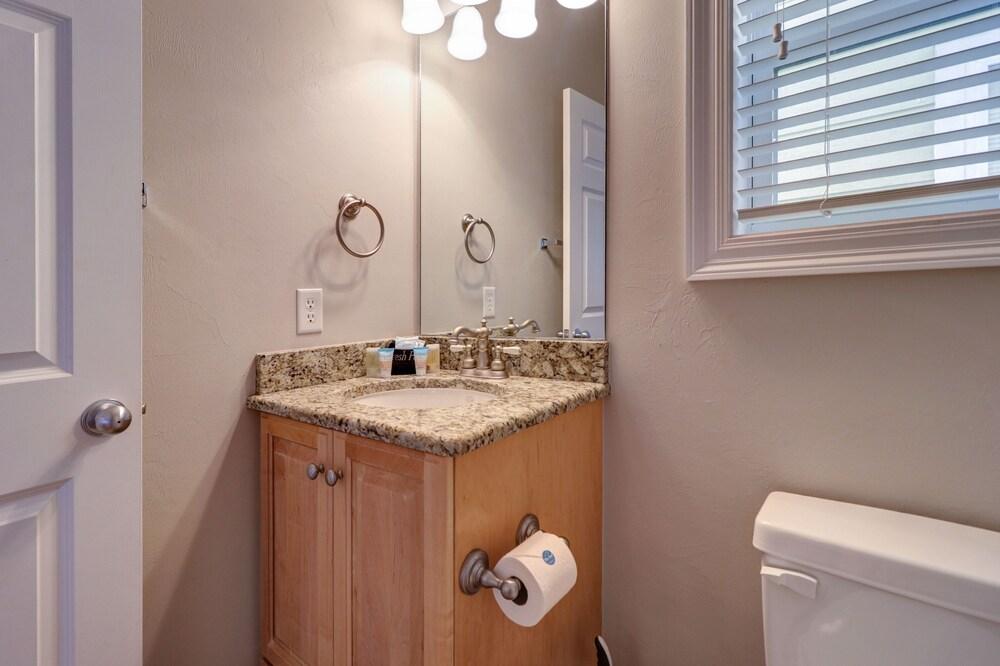 سيز ذا داي باي بلوزويل أخرى