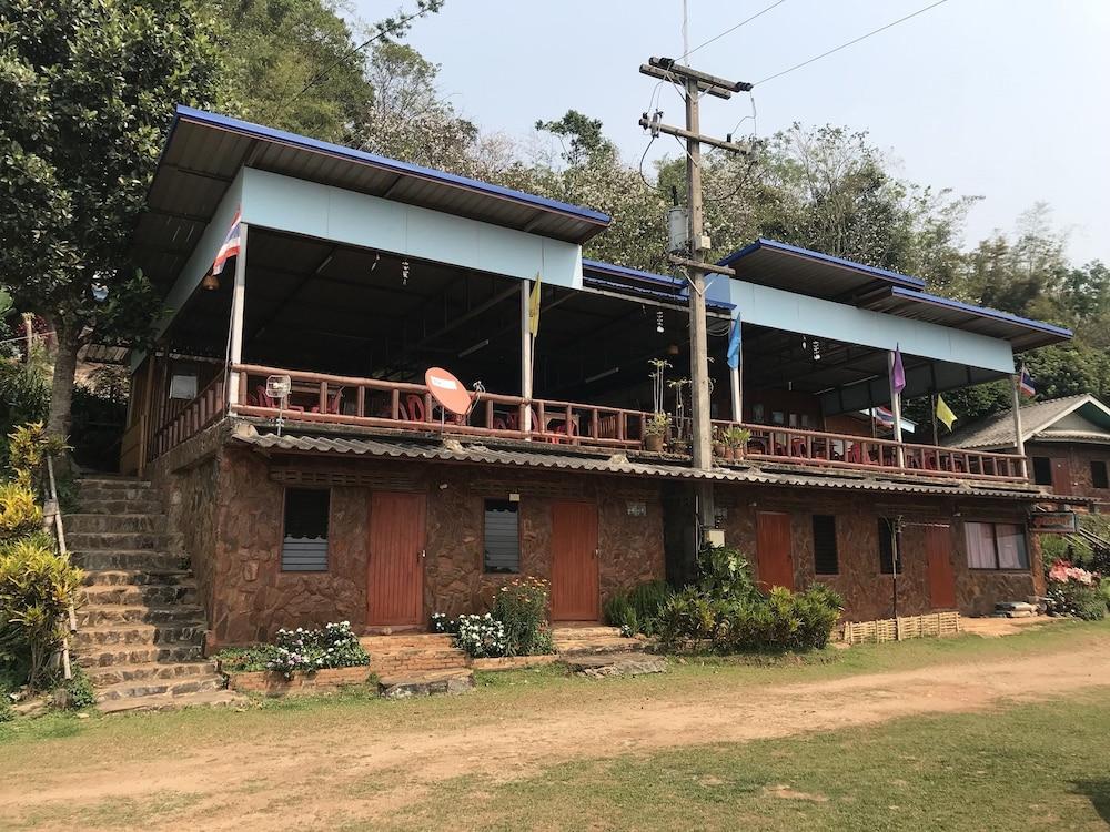 Phusawantawansuay Resort Exterior
