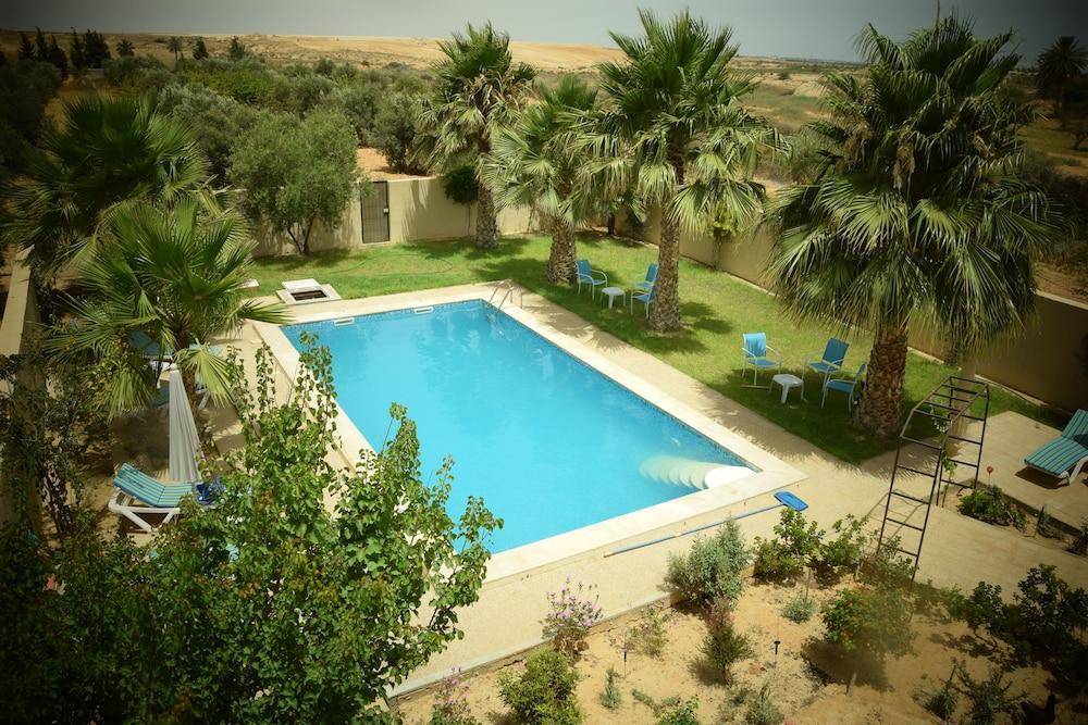 Dar El Ferdaous Outdoor Pool