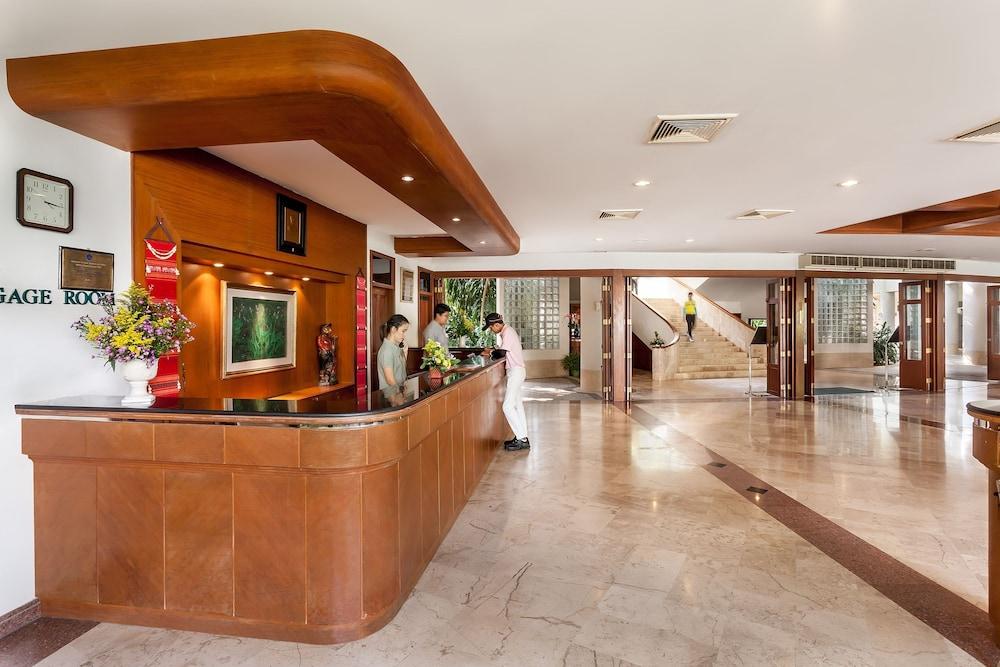 ذا رويال تشيانغماي جولف ريزورت الردهة