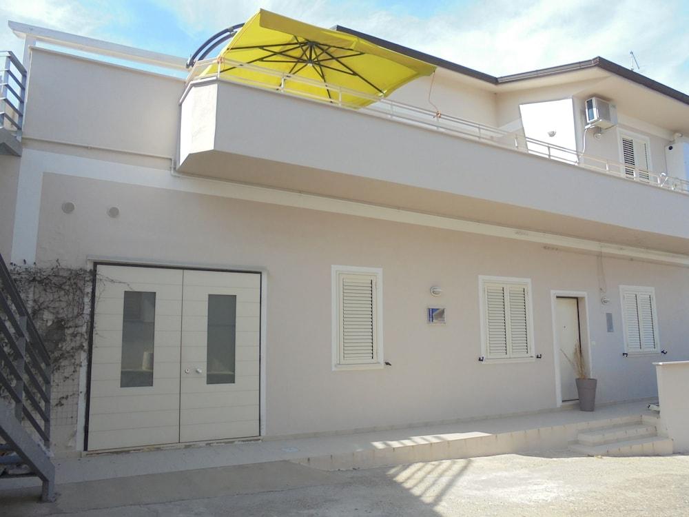 بيد آند بريكافست لا بويسيا الصورة الأساسية