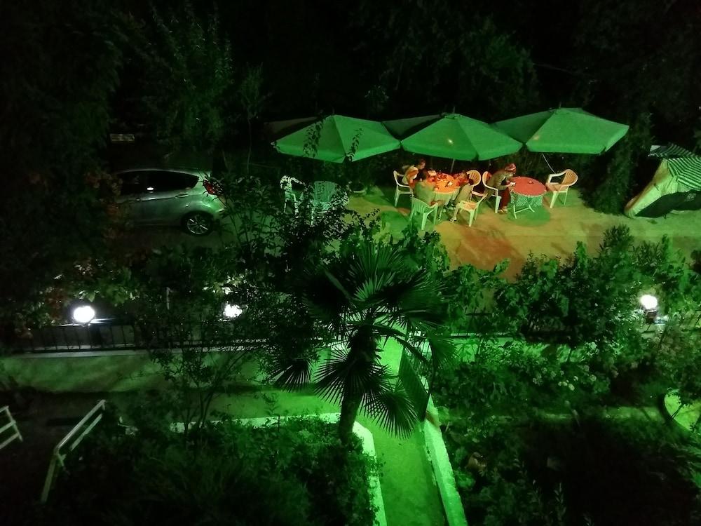 كومباج جرين جاردن بنسيون المنطقة المحيطة بالمنشأة