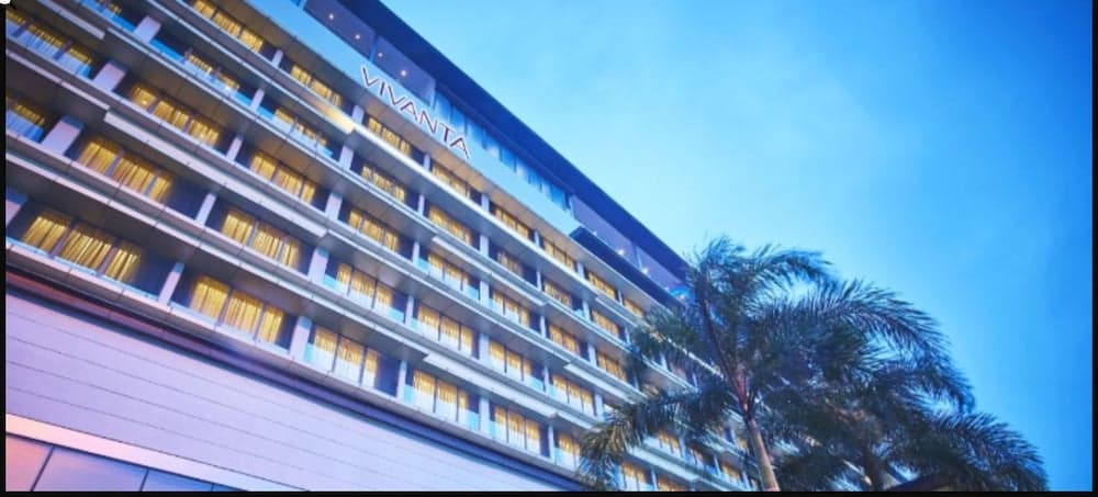 Vivanta Kolkata EM Bypass Exterior