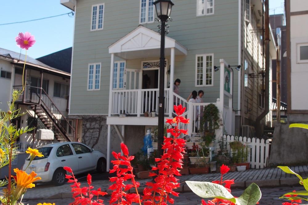 بنسيون يوميكوكان المنطقة الخارجية