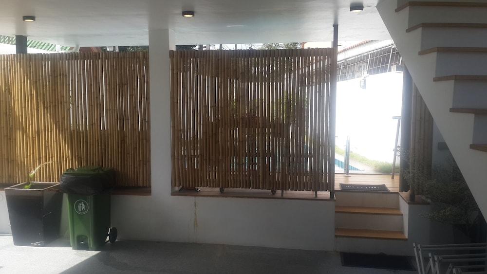 فيلا مكونة من 3 غرف نوم ومزودة بمسبح وقريبة من الشاطئ ولاغونا داخلي