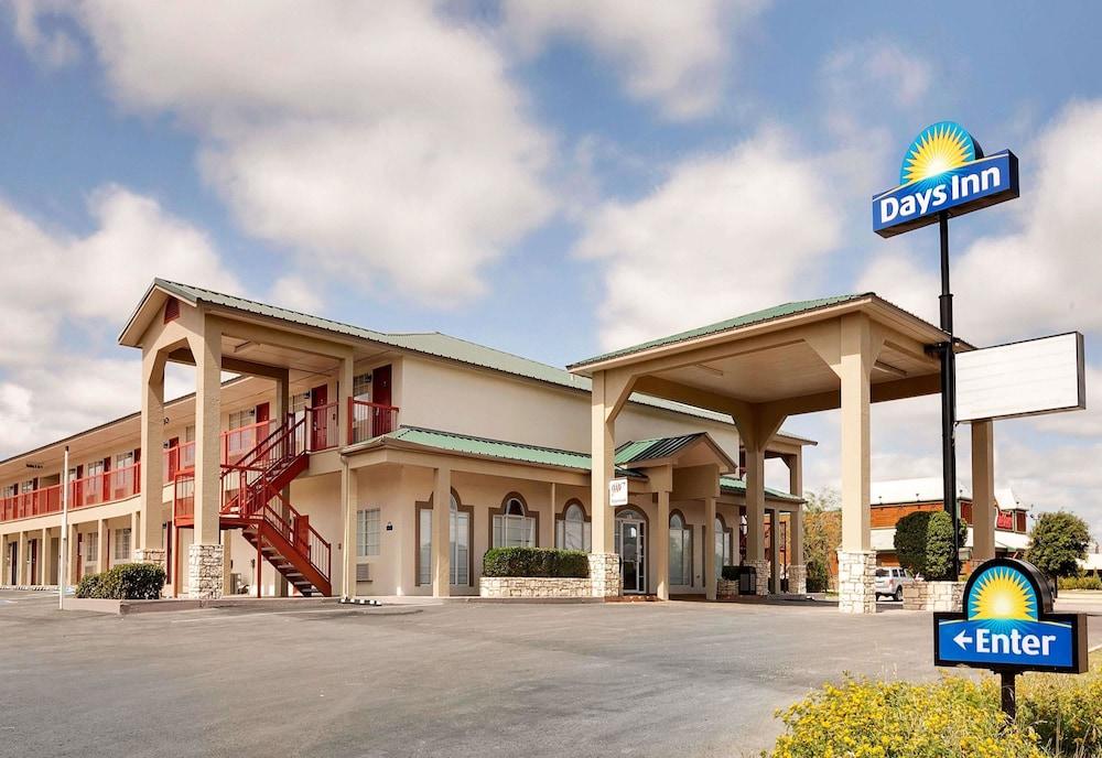 دايز إن باي ويندام سان أنجيلو المنطقة الخارجية