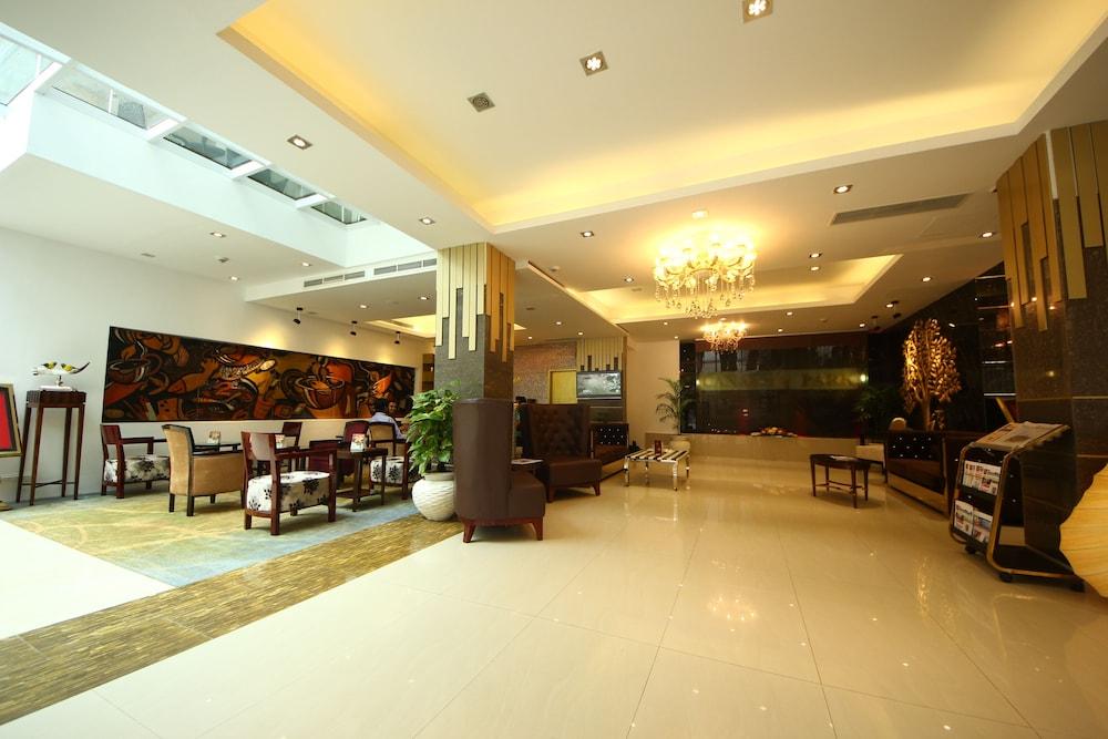Hotel Bengal Canary Park Featured Image