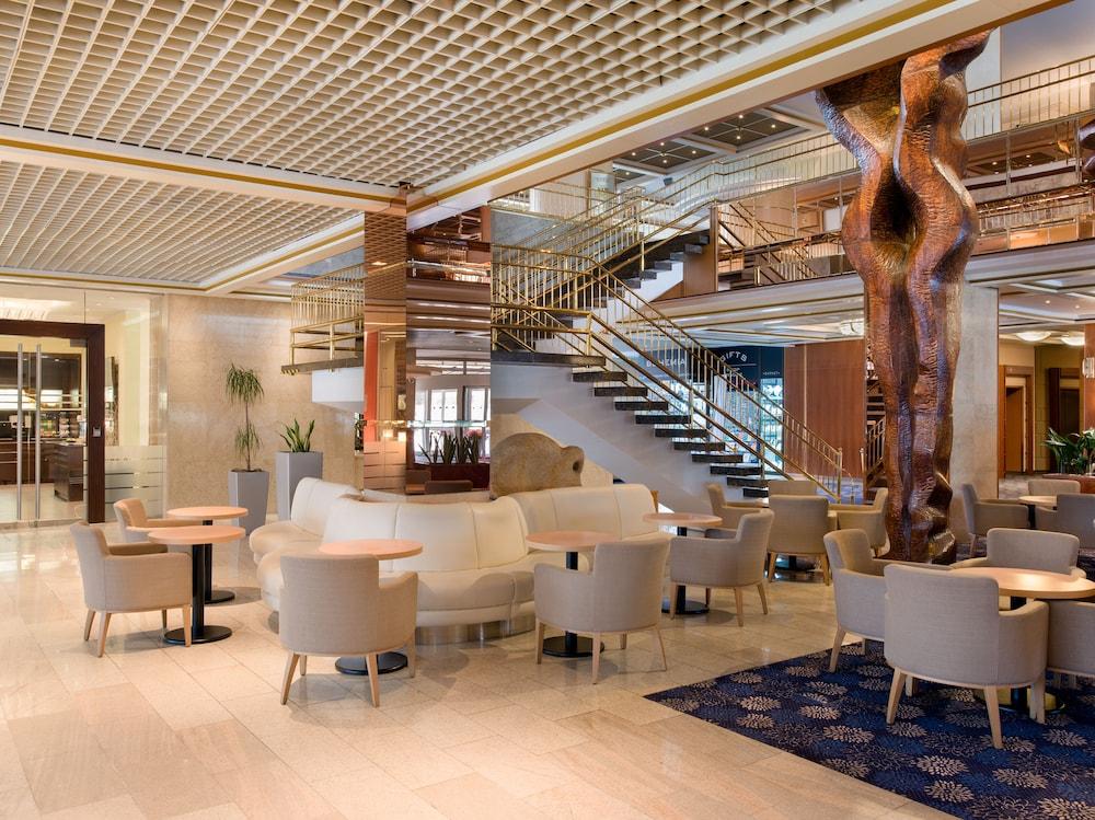 بانوراما باي فيردي هوتلز الردهة