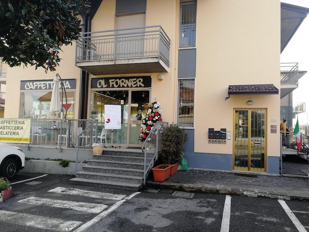 بي جي واي آيربورت هاوس جراسوبيو المنطقة الخارجية