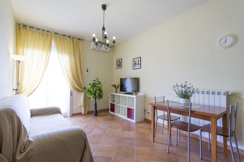 Residenza Principe di Piemonte Room