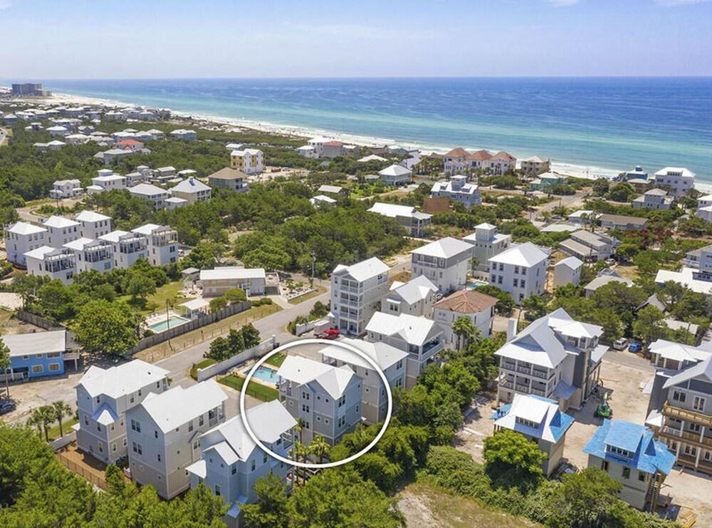 أكوا بارادايس باي فايف ستار بروبيرتيز المنطقة الخارجية