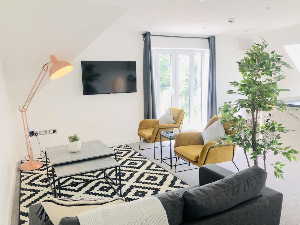 1 اند د2 بد روم شيلد هاوس أبارتمنتس شيفيلد سنتر داخلي