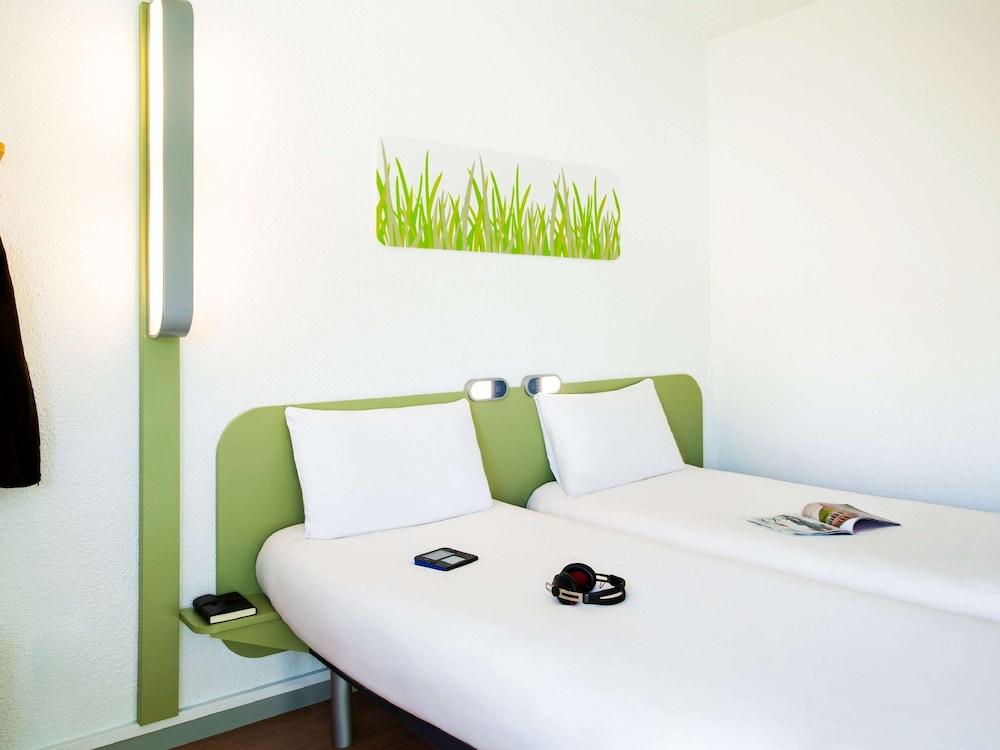 ibis budget Toulouse Colomiers Room