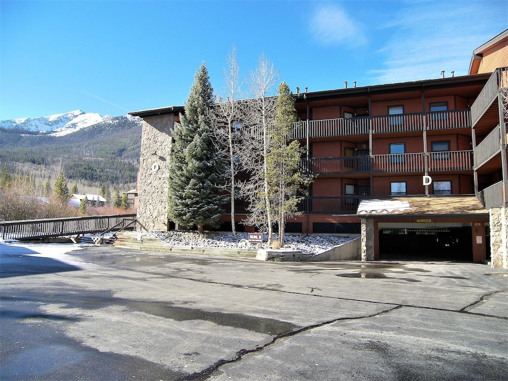 ماونتن سايد 2 بد روم 2 باث روم