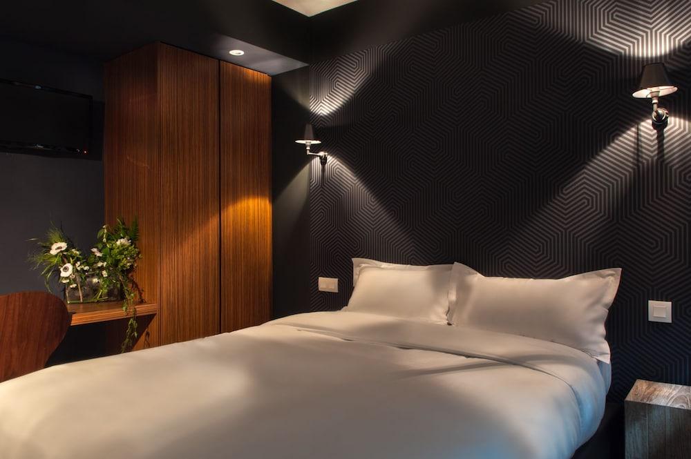 هوتل ليه تيريس بلانشيه