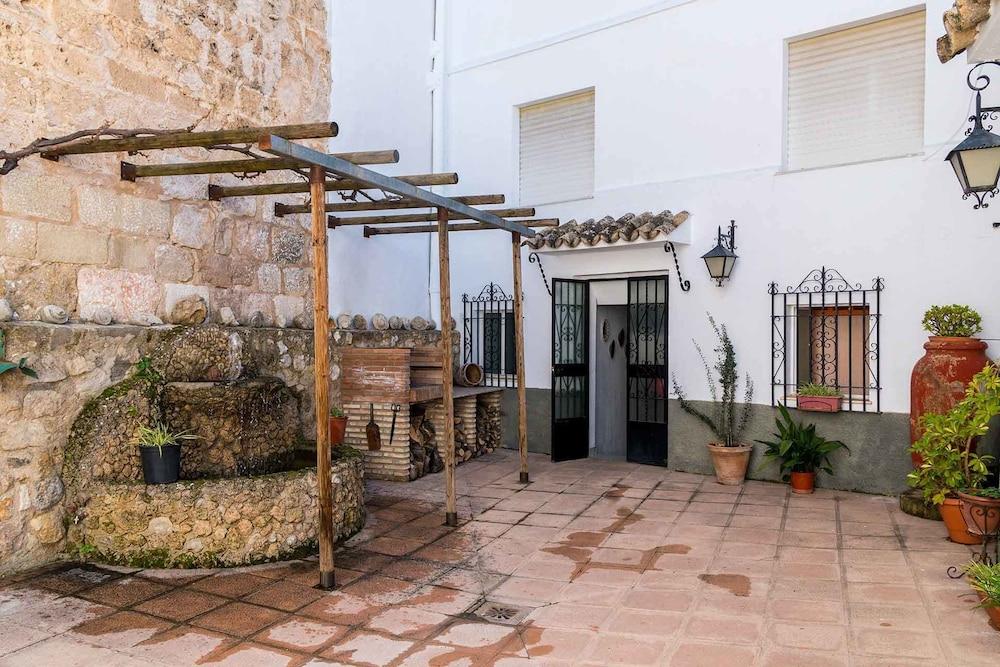 كازورلا هاوس جالاري