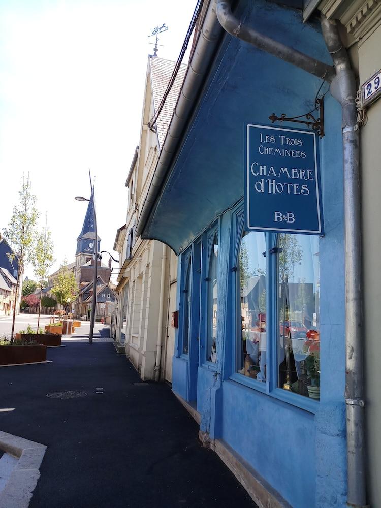 ليه تروا شومينيه شومبر دوت