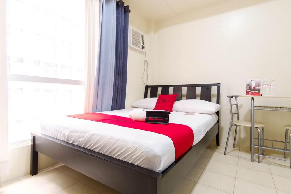 ريد دورز بلس آت بايونير وودلاندز ماندالويونج غرفة