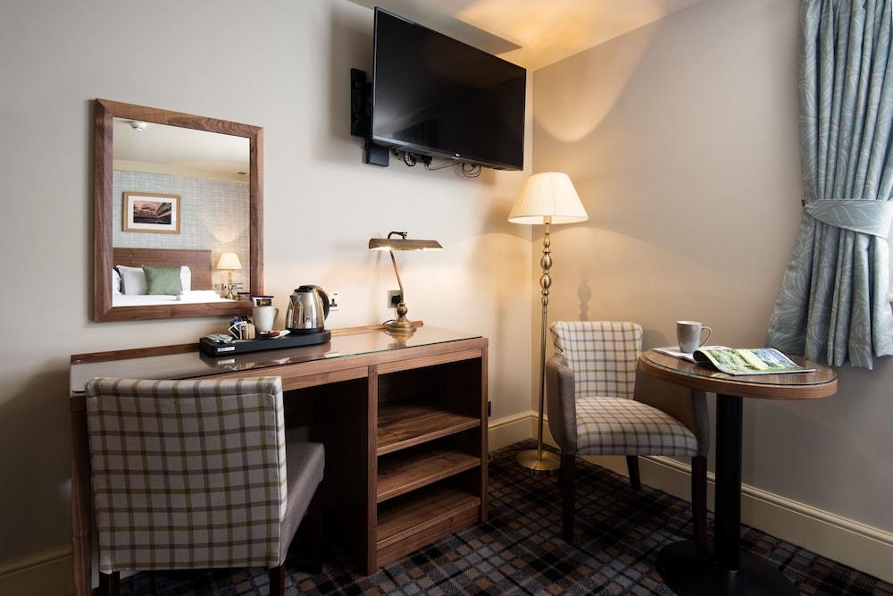 ذا بلاك سوان - ذا إن كوليكشن جروب غرفة