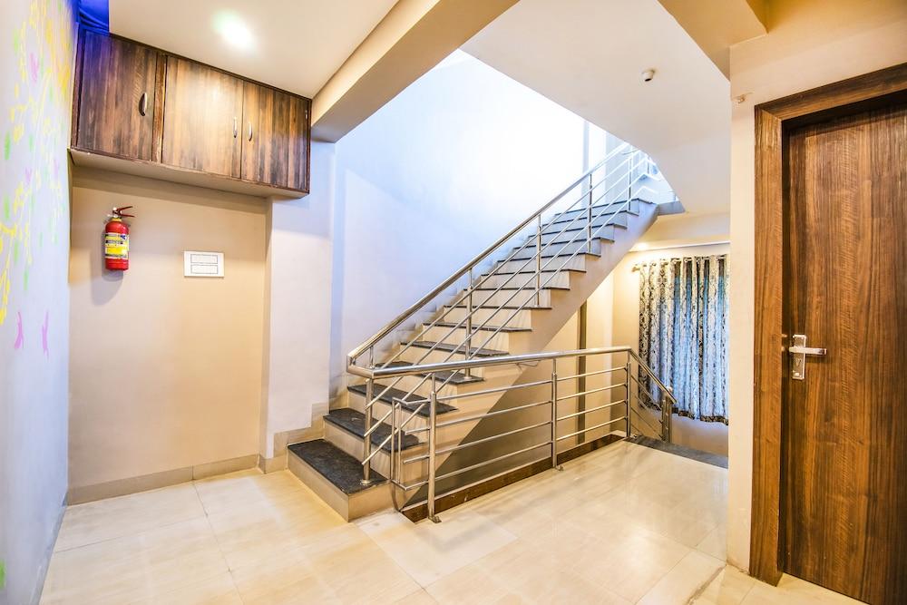 FabExpress Vijay Nagar Extention Interior