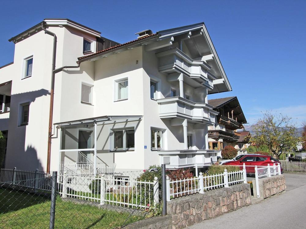 Apartment in Uderns With Balcony, Cot, Heating, Parking