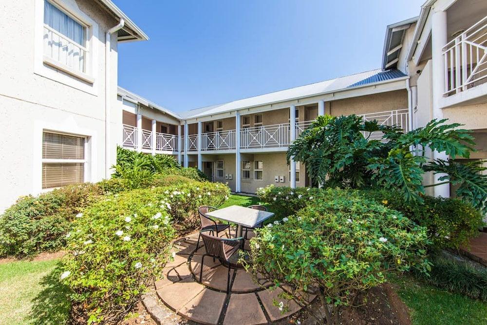 فيثو 2 أبارتمنتس مطار أو آر تامبو