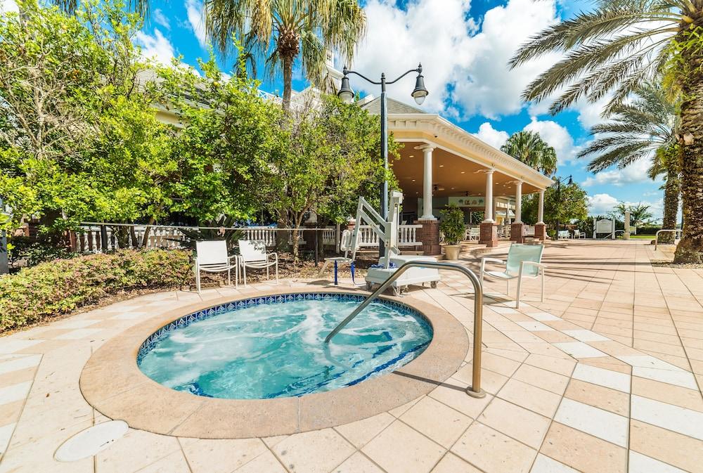 أو في 3057 - ريونيون ريزورت - 4 بد رومز 3.5 باث رومز فيلا نادي صحي