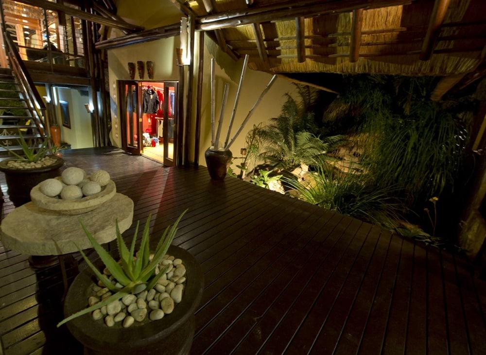 Elephant Plains Game Lodge Reception