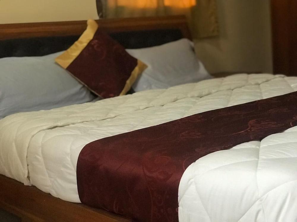 إقامة ريزيدونس روز ديه سابل غرفة
