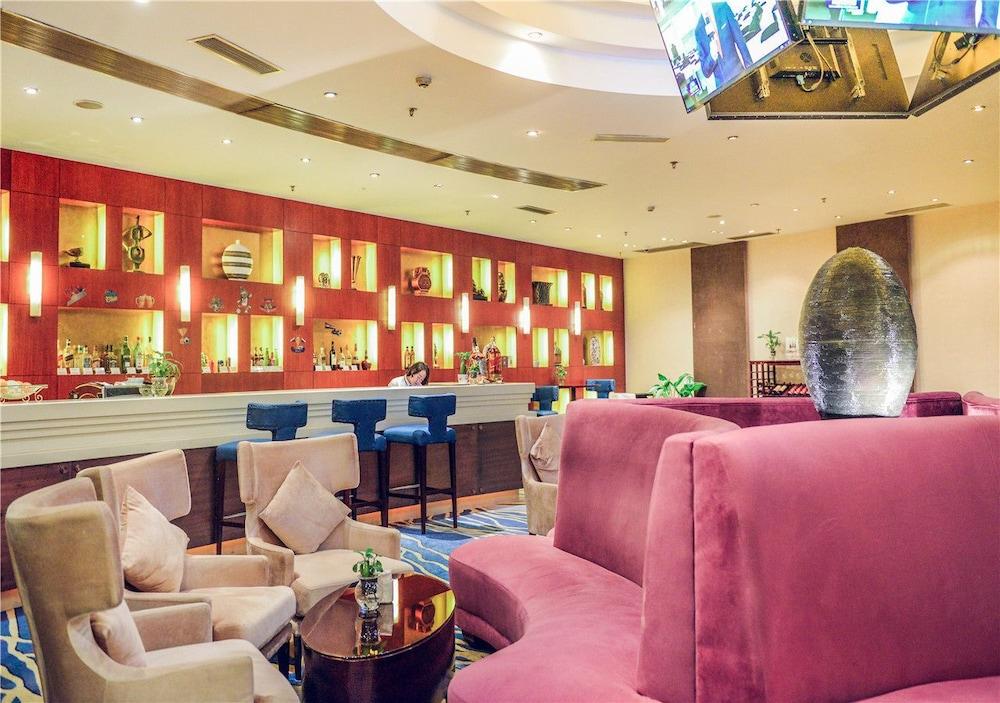 تشونغوه إنترناشونال هوتل تايكانغ الردهة