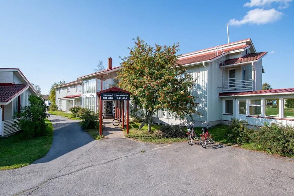 Hotelli Kaustinen Exterior