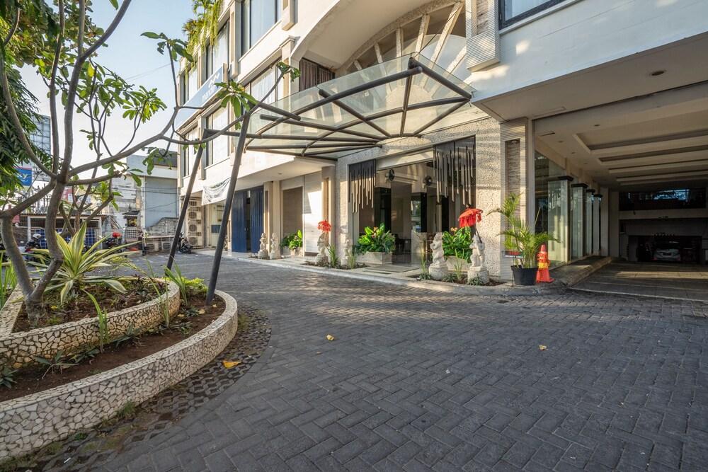 كوليكشن أو 14 صن بوتيك هوتل المنطقة الخارجية