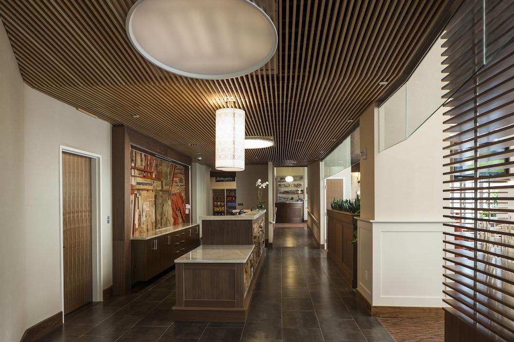 هيلتون جاردن إن لونج أيلاند سيتي نيويورك منطقة الاستقبال